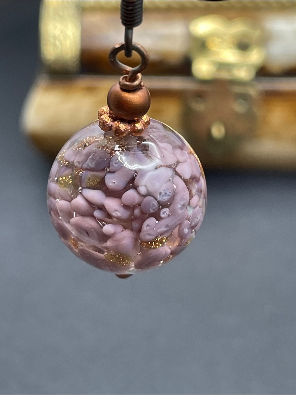 Venetian glass ball pierced earrings vintage - Picture 4 of 7